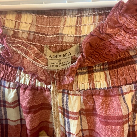 Off shoulder plaid blouse - Picture 2 of 5